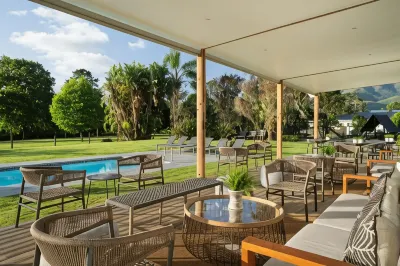 Protea Hotel George King George