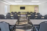 La Quinta Inn & Suites by Wyndham Moscow Pullman Hotels in Moscow