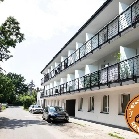 Adler Apartments