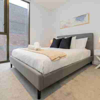 Haymarket Prime Location Charming 2 Bed Rooms