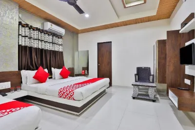 Hotel Bansidhar-Somnath Hotels near Veraval Seafront