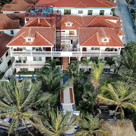 Blue Tang Inn