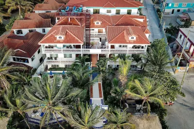 Blue Tang Inn Hotels in 