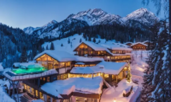 Almwellness-Resort Tuffbad Hotels in der Nähe von Bruggen Wasserfall Klettersteig