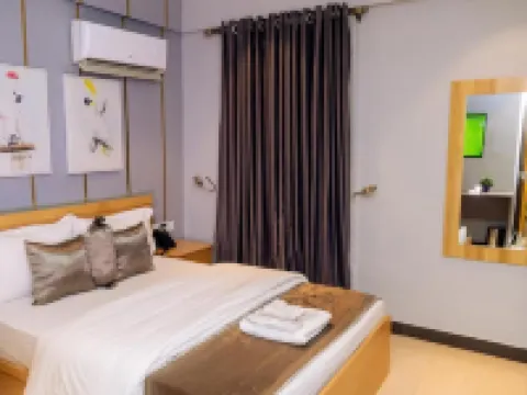 Golden Six Hotel and Restaurant Hotels in Ibeju