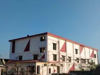 Maa Paradise World Hotels near Clock Tower