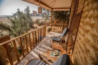 Sonho do Mar Hotels in Cola