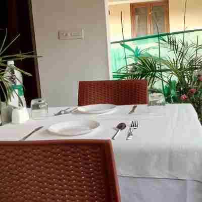 Marari Umapathi Beach Villa Dining/Meeting Rooms