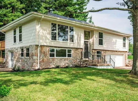 Shelbyville, KY - Bourbon Trail, Horse Country and more. A modern, spacious gem.