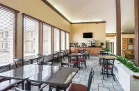 Quality Inn & Suites Frostburg-Cumberland Hotels in Frostburg