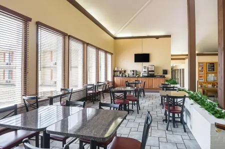 Quality Inn & Suites Frostburg-Cumberland