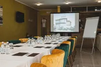 Euro Garni Hotel Hotels in Novi Banovci
