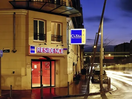 Aparthotel Adagio Access Paris Maisons-Alfort