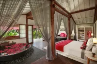 PinkCoco Gili Air - Constant Surprises & for Cool Adults Only