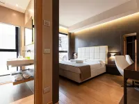 Mokinba Hotels Baviera Hotels near GAM Milano