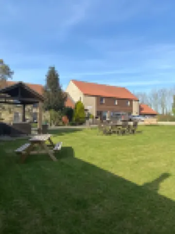 Cottage Lea's Country Hotel & Restaurant