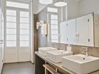 Porto Spot Hostel Hotel di Porto
