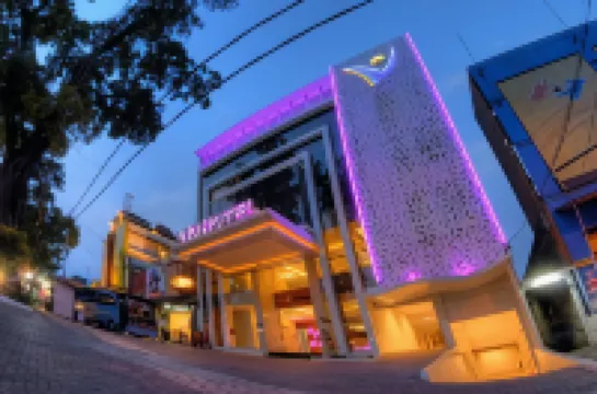 Vio Cihampelas Hotels in 