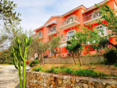 Oskars Studios & Apartments Hotels near Argostoli Lagoon