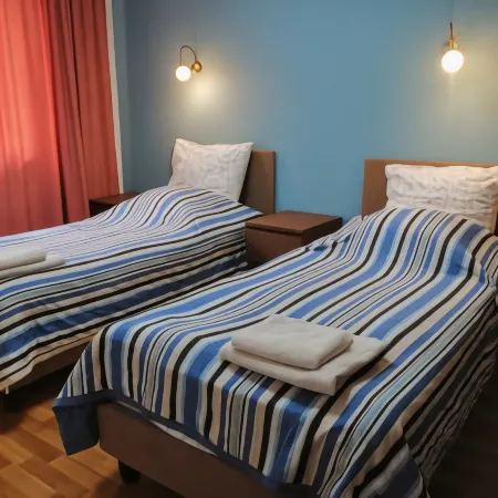 На Заречной Отели в г. Дмитровский район