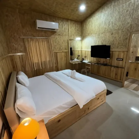 Santanas Wooden Cottages