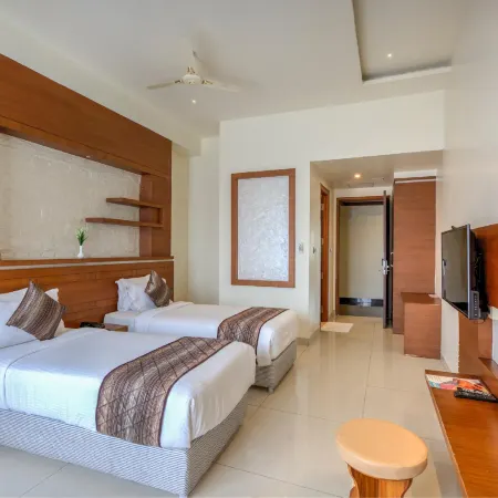 Hotel Pioneer Grand Palace