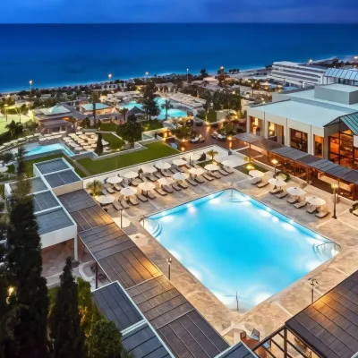 Sheraton Rhodes Resort Hotel in zona Anthony Quinn Bay