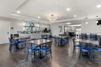 Best Western Plus MidAmerica Hotel Hotels in St. Clair County