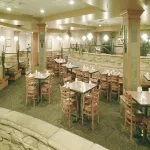 Rosslyn Inn & Suites