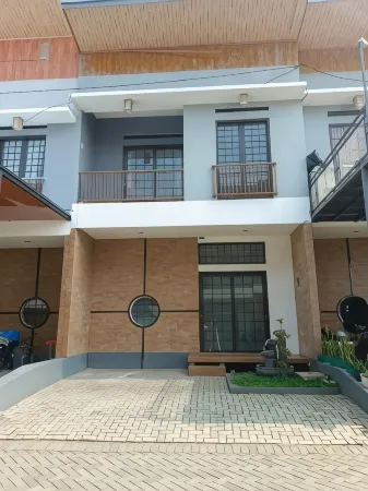 Villa Nemasu Отели в г. Cisarua