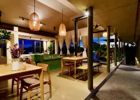 Coconut Lane Bangkok Hotels in Phra Pradaeng