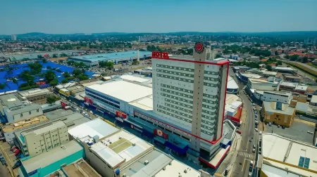 Mega Moda Goiania Hotel Отели в г. Гояния