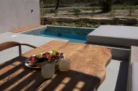 Pure Villas - Pools