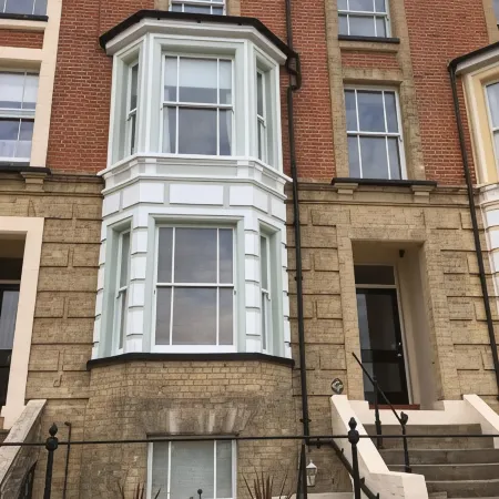Moray Beachside Apartments