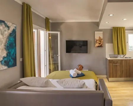 Aparthotel Nelva Resort Hotels in Cala en Porter