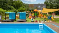 Gapyeong Tongtong Kids Pool Villa Pension - Виллы