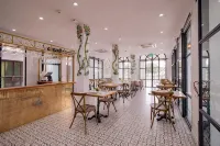 Lanna Oriental Hotel - Parkering