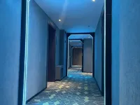 TOP E-sports Hotel (Lanzhou Wulipu Subway Station Branch) - E-sport