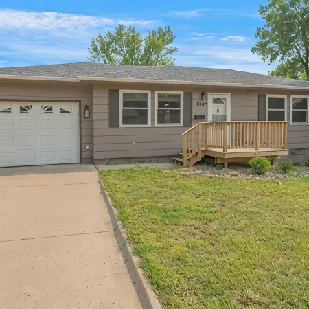 The Modern Nest: Near Interstate, making it easy to get anywhere in Sioux Falls.