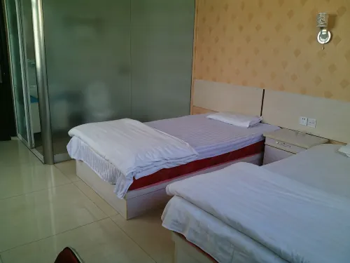Sishui Ligou Xianghe Hotel