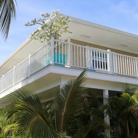 Tropical 5BR Paradise,  Private Pool, Hot Tub, Canal Access – Sleeps 12