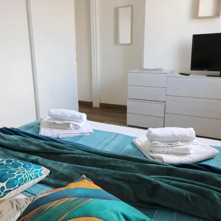 Casa Azzurra Torre dell Orso Stunning Sea View, AC & Free WiFi