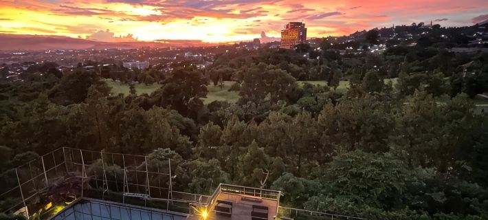 Roemah Asri Villa - Resor Dago Pakar Hotéis em Cimenyan