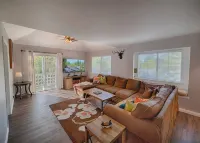 4 Bed 3Bath Mountain House in Peaceful Lake Arrowhead with WiFi, AC, Backyard