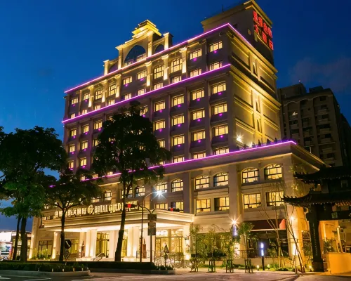 Royal Gold Hotel Hôtels à proximité de : Station de métro Dadong
