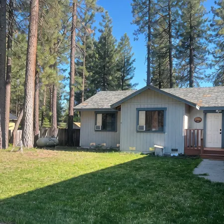 Cozy 3BR Home Near Lake Almanor and Mt Lassen