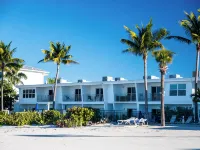 Charming 1-bedroom, beachfront condo in marvelous Longboat Key Hotels in Longboat Key