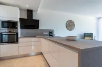 Sea view apartment - Condos
