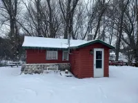 Lovells Riverside Cabins # 2 on the AuSable River - Chalets