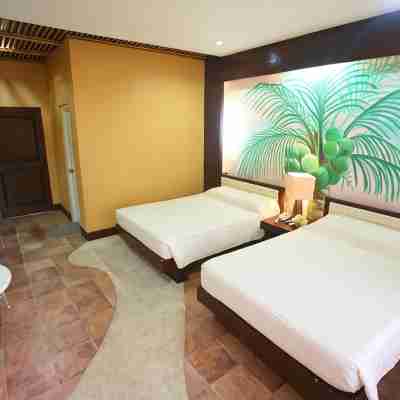 San Remigio Beach Club Sports and Leisure Resort Rooms
